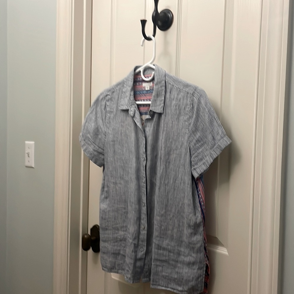 Cute summer top, front linen, back lightweight cotton, blue/pink/light gray.
